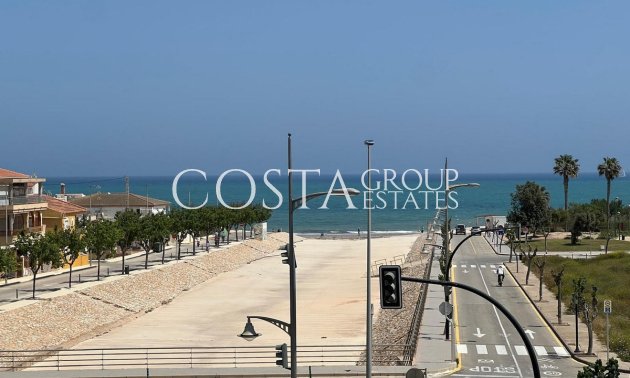 Resale - House -
Pilar de la Horadada - Torre De La Horadada