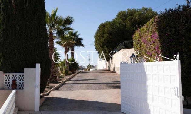 Resale - Villa -
Rojales - Ciudad Quesada