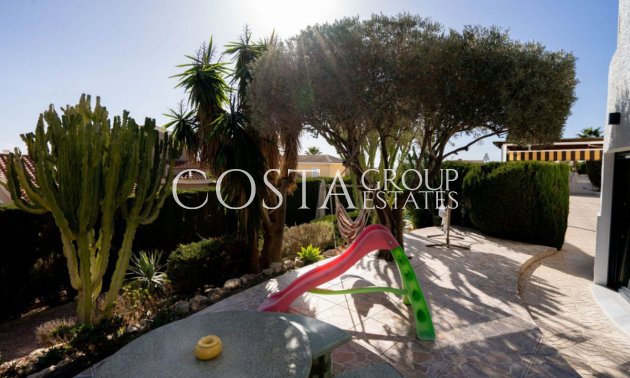 Resale - Villa -
Rojales - Ciudad Quesada