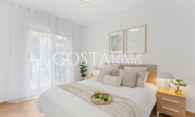 Wiederverkauf - House -
Orihuela - Villamartin