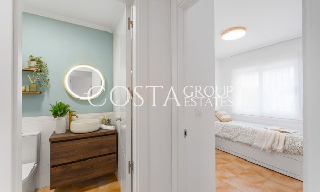 Wiederverkauf - House -
Orihuela - Villamartin