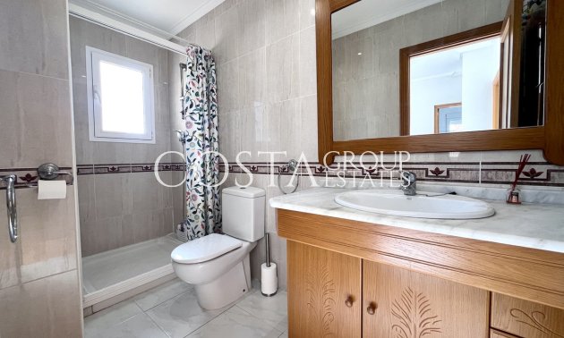 Resale - Villa -
Orihuela - La Zenia