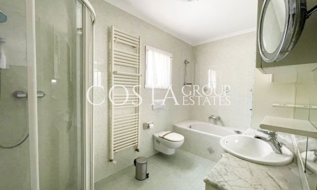 Odsprzedaż - Willa -
Calpe - Calpe Centro