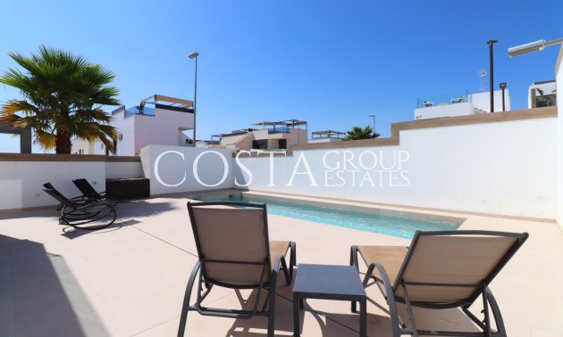 Resale - Villa -
Benijofar