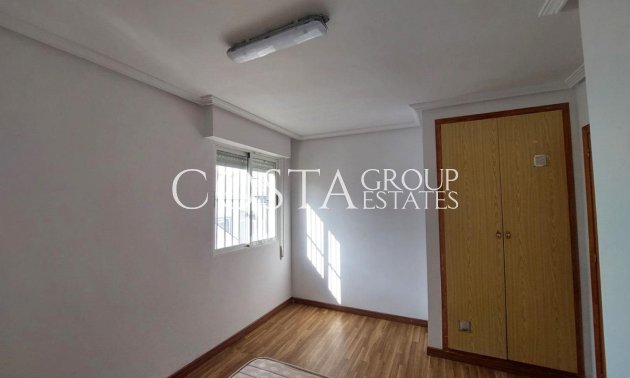 Wiederverkauf - House -
Orihuela - Los Altos