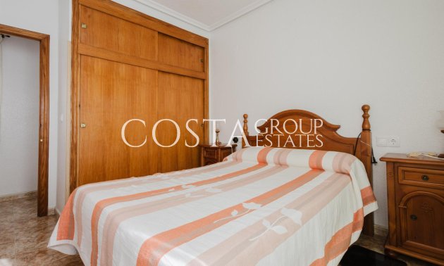 Resale - Apartments -
Torrevieja - Torrevieja Centro