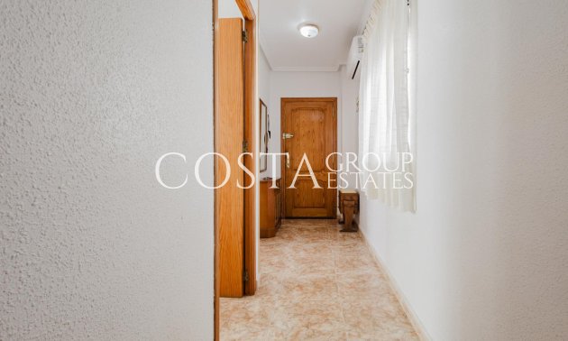 Resale - Apartments -
Torrevieja - Torrevieja Centro