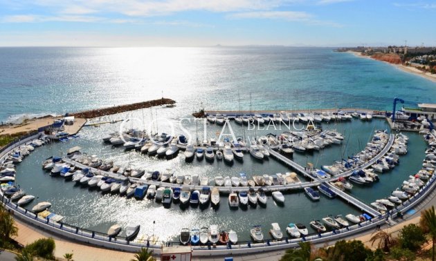 Nieuwbouw Woningen - Villa -
Orihuela Costa - Campoamor