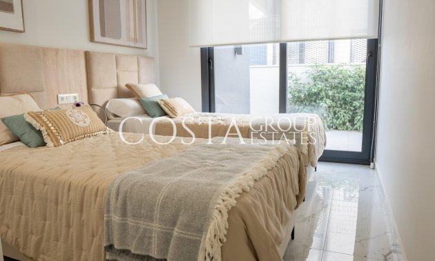 Nowy budynek - Willa -
Ciudad Quesada - Lo Marabú