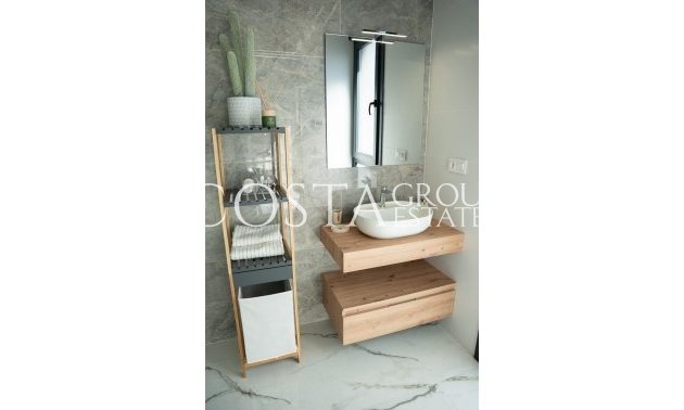 Nowy budynek - Willa -
Ciudad Quesada - Lo Marabú