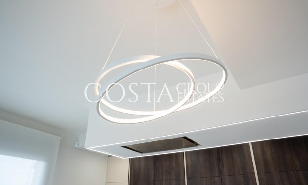 Nowy budynek - Willa -
Ciudad Quesada - Lo Marabú