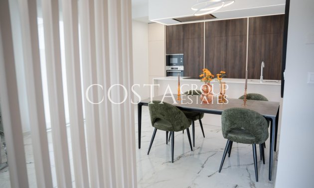 Nowy budynek - Willa -
Ciudad Quesada - Lo Marabú