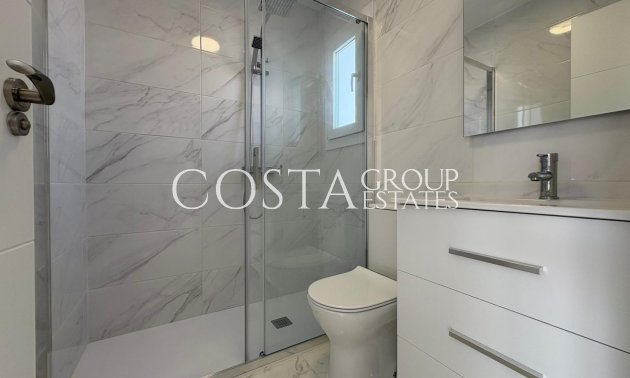 Wiederverkauf - House -
Torrevieja - Torrevieja Centro