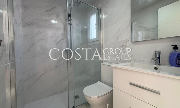 Wiederverkauf - House -
Torrevieja - Torrevieja Centro