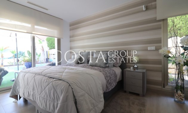 Odsprzedaż - Willa -
Benijofar