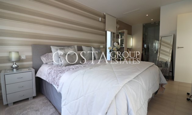 Odsprzedaż - Willa -
Benijofar