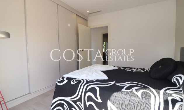 Odsprzedaż - Willa -
Benijofar