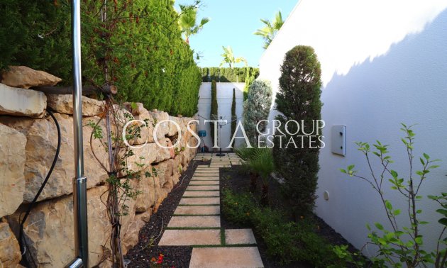 Odsprzedaż - Willa -
Benijofar