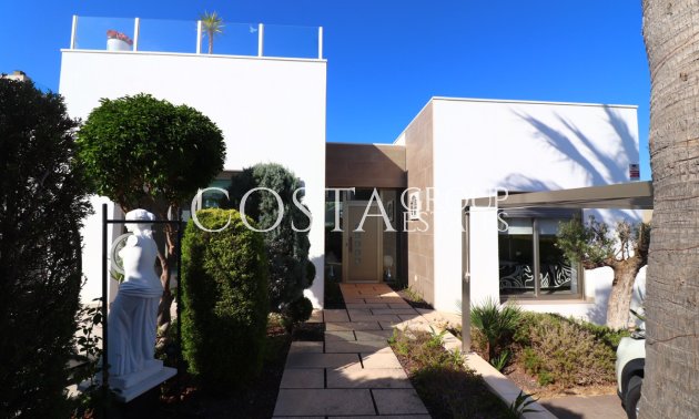 Odsprzedaż - Willa -
Benijofar