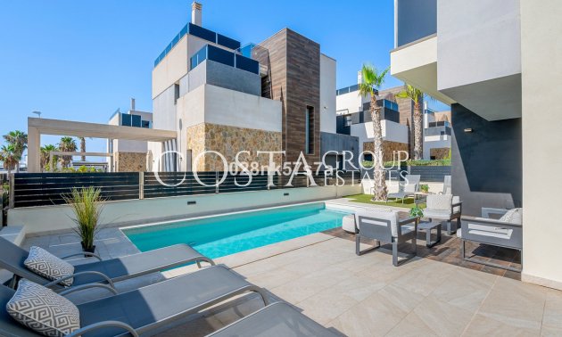 Wiederverkauf - Villa -
Orihuela - Lomas de Cabo Roig