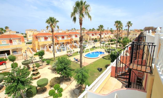 Wiederverkauf - Villa -
Algorfa - Algorfa Centro