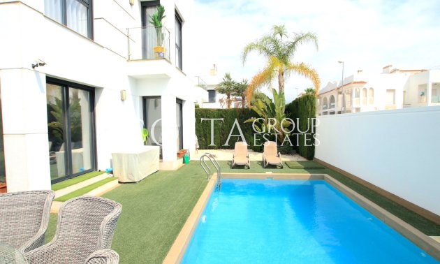 Herverkoop - Villa -
Rojales - Ciudad Quesada