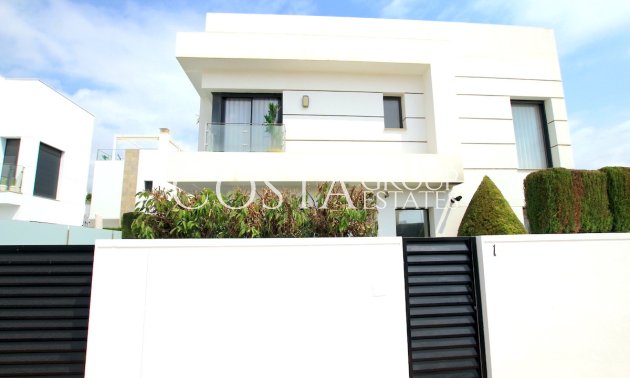 Herverkoop - Villa -
Rojales - Ciudad Quesada