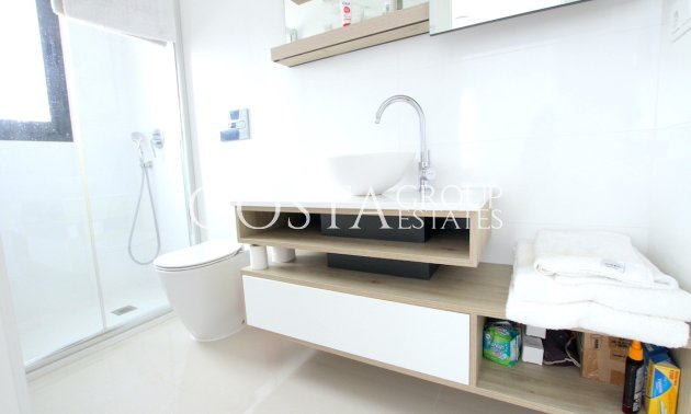 Herverkoop - Villa -
Rojales - Ciudad Quesada