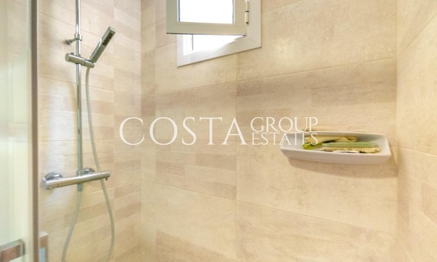 Odsprzedaż - Dom -
Torrevieja - Cabo Cervera