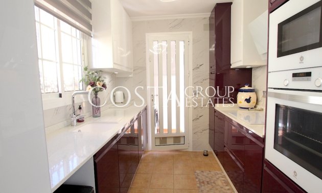 Herverkoop - Villa -
Guardamar del Segura - Guardamar del Segura Centro