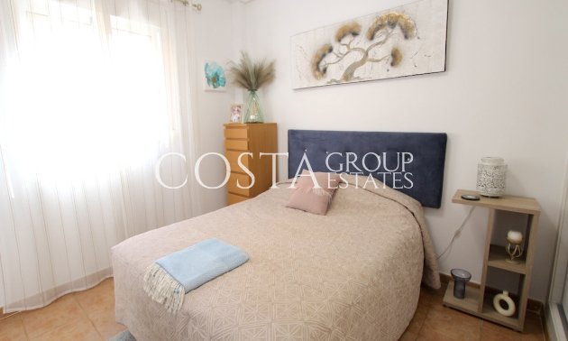 Herverkoop - Villa -
Guardamar del Segura - Guardamar del Segura Centro