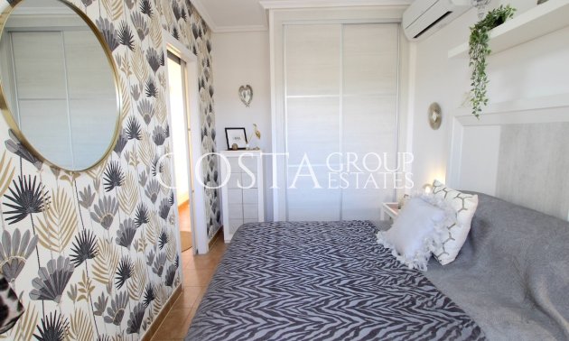 Herverkoop - Villa -
Guardamar del Segura - Guardamar del Segura Centro