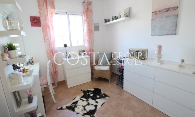 Herverkoop - Villa -
Guardamar del Segura - Guardamar del Segura Centro