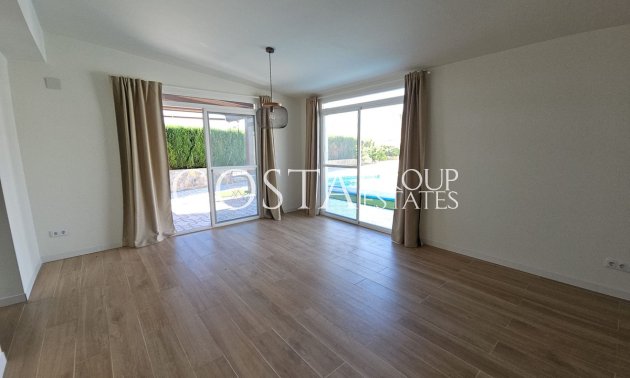 Herverkoop - Villa -
Rojales - Quesada