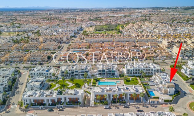 Revente - Maison -
Torrevieja - Torrevieja Centro