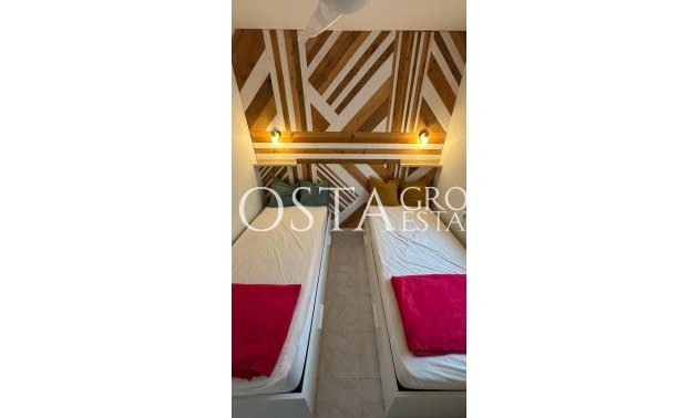 Odsprzedaż - Dom -
Benitachell - Benitachell Centro