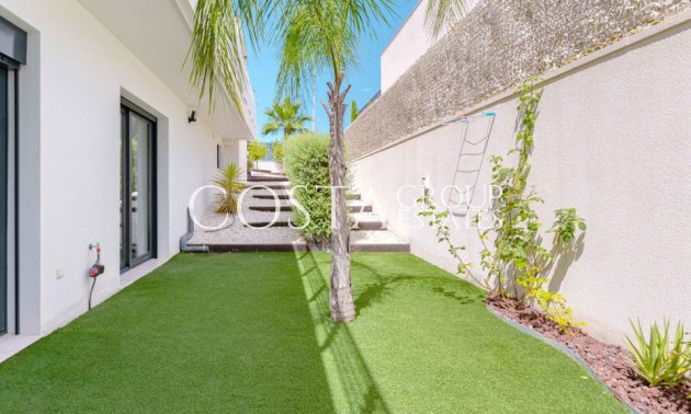 Wiederverkauf - Villa -
San Miguel de Salinas - San Miguel de Salinas Centro