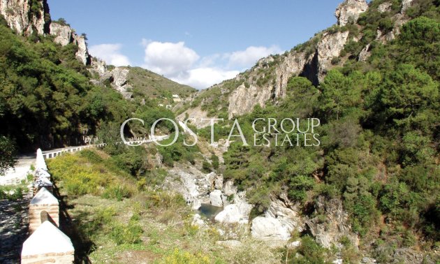 New Build - Apartments -
Benahavís - pueblo