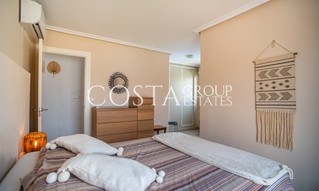 Wiederverkauf - Villa -
Torrevieja - Torrevieja Centro