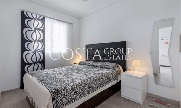 Resale - Apartments -
Torrevieja - La Mata