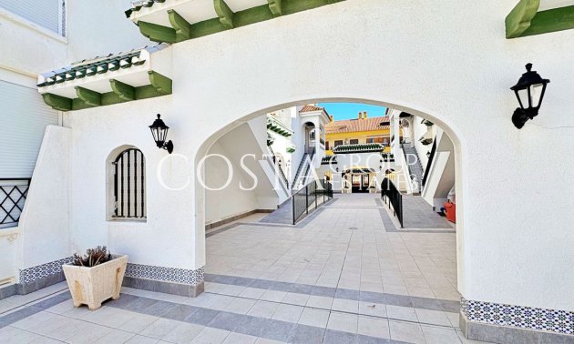 Resale - Apartments -
Torrevieja - La Mata