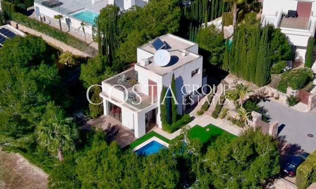 Wiederverkauf - Villa -
Orihuela - Las Colinas Golf