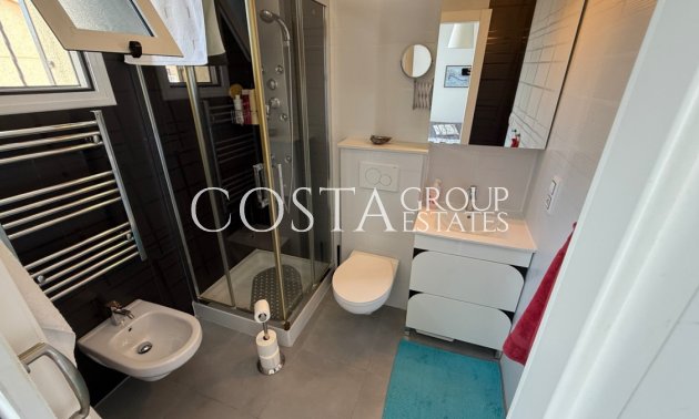 Herverkoop - Villa -
Rojales - Rojales Centro