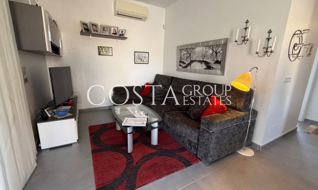 Herverkoop - Villa -
Rojales - Rojales Centro