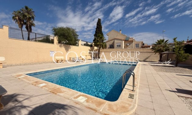 Herverkoop - Villa -
Rojales - Rojales Centro