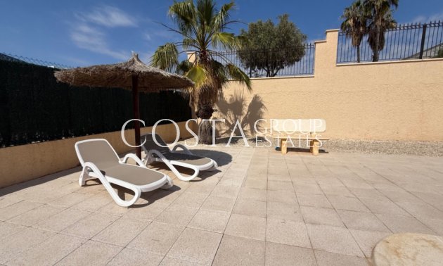 Herverkoop - Villa -
Rojales - Rojales Centro