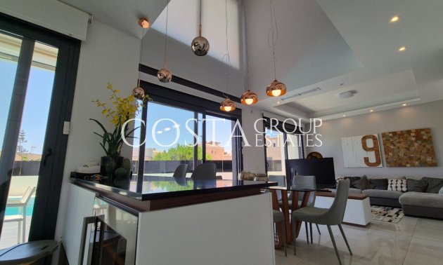 Odsprzedaż - Willa -
Torrevieja - Torrevieja Centro