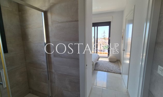 Odsprzedaż - Willa -
Torrevieja - Torrevieja Centro