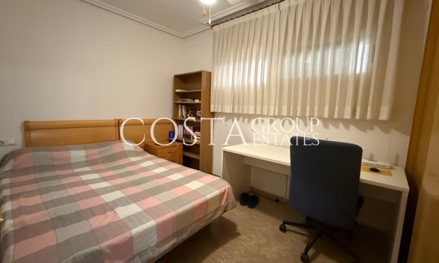 Wiederverkauf - Apartments -
Torrevieja - Torrevieja Centro