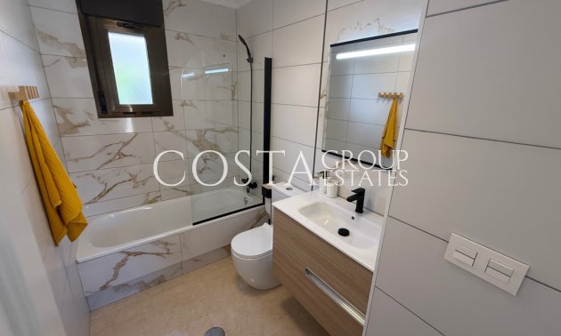 Resale - House -
San Miguel de Salinas - San Miguel de Salinas Centro